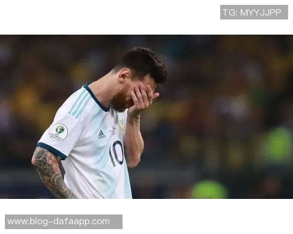 邓恩称赞卢与范甘迪的激励认为球队团结赢得精彩胜利